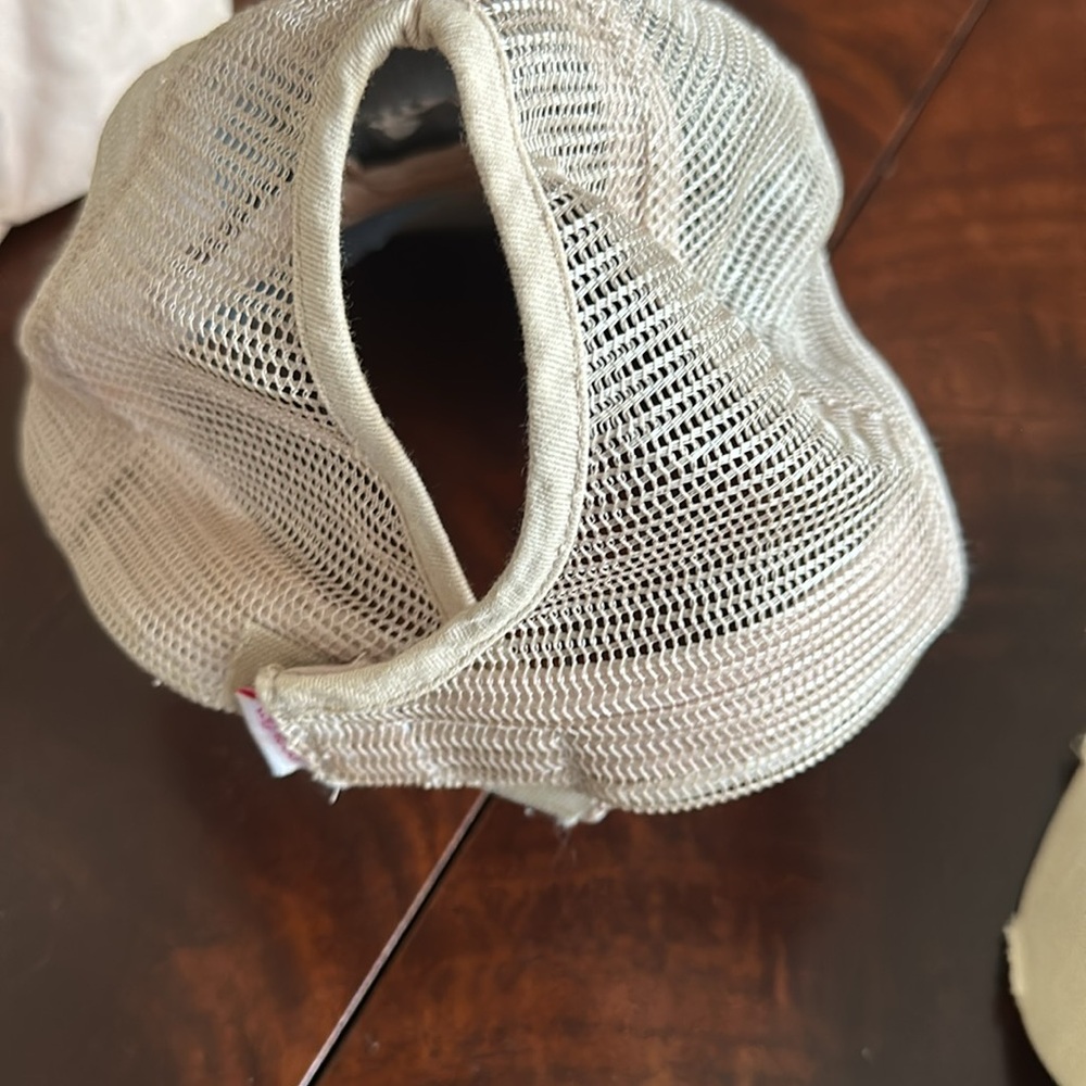 Three hat bundle - Picture 5 of 7